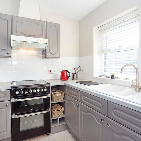 יורק Courtyard Apartment מראה חיצוני תמונה